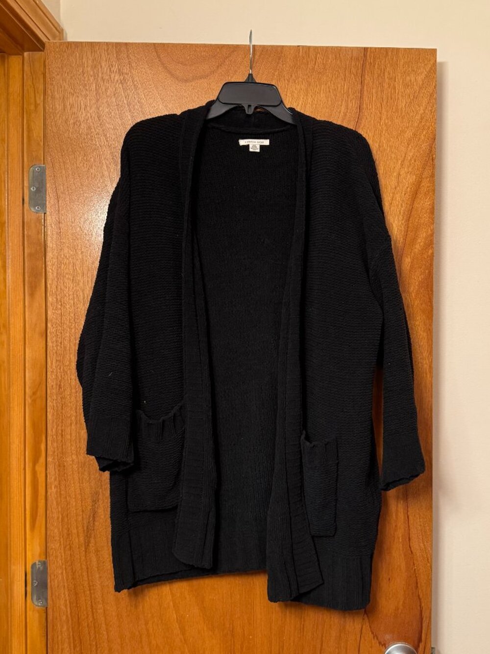 American Eagle Black Cardigan